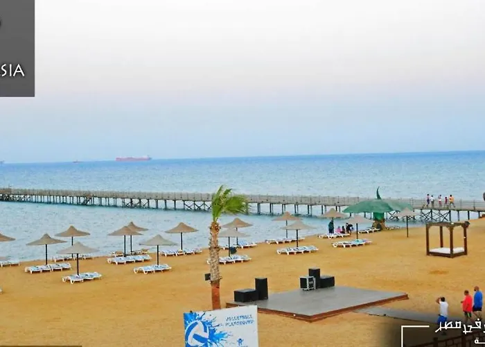 Amazing At Bluebay Asian Pool View - Families Only * Ajn-Szuhna