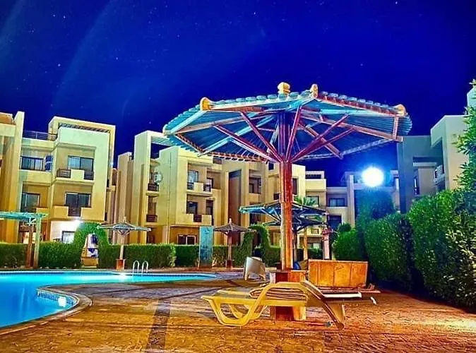 Apartman Amazing At Bluebay Asian Pool View - Families Only Ajn-Szuhna